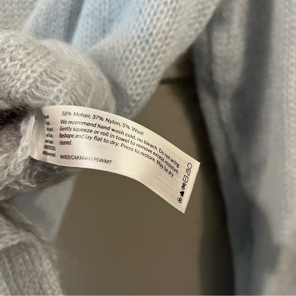 NWT Eileen Fisher Medium Gray Mohair V-neck Boyfriend Cardigan Sweater Soft $258 - Picture 4 of 5